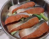 酢醤油でサッパリ★生鮭の酒蒸し作り方2写真