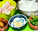 大根と手羽元の煮物作り方1写真