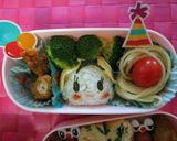 簡単！ディズニーツムツムアリスキャラ弁作り方1写真