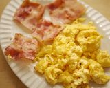 スクランブルエッグ乗せ♡焼そば作り方1写真