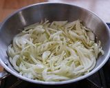 味わい深いオニオンスープ☆作り方6写真