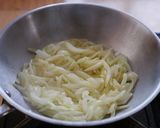 味わい深いオニオンスープ☆作り方7写真