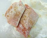 秋鮭と舞茸のカレー風味❤油揚げカナッペ作り方1写真