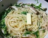 しめじと豆苗の和風スープパスタ*作り方5写真