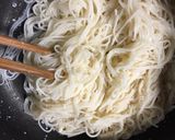 余った素麺活用レシピ☆素麺ピッツア☆作り方2写真