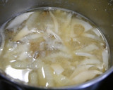 花粉症対策！蓮根舞茸白菜の味噌汁作り方2写真