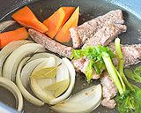 ビーフシチュー in パンプキン♪作り方2写真