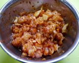 簡単！ムネ肉キムチの炒飯(甘辛たれ)作り方1写真