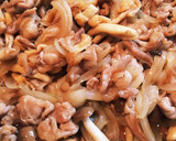 簡単メイン☆豚こま油揚げのすき焼き風炒め作り方15写真