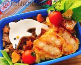【キャラ弁】鶏そぼろの二色丼とイルカ弁当作り方15写真