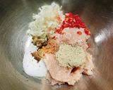 ○ガパオ風鶏肉揚げ団子○作り方2写真