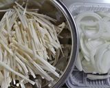 豚肉＋醤油麹＆味噌でもやし厚揚げの炒め物作り方2写真