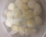 里芋と鶏肉の和風クリームシチュー作り方1写真