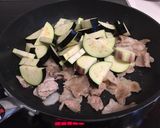豚バラとなすピーマンの味噌炒め作り方4写真