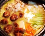 簡単絶品★キャベツと豚肉のポカポカ味噌鍋作り方4写真
