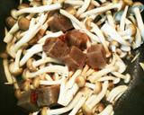 市販缶詰アレンジで簡単！しめじの卵とじ作り方4写真