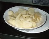 カレーポテトサラダ♪レンジで簡単♪玉ねぎ作り方3写真