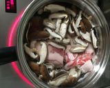 糖質制限！きのこと豚肉の味噌マヨ和え作り方2写真