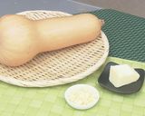 旬食まんたん　バターナッツのバター焼き作り方1写真