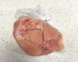 鶏肉とさつまいもの甘辛炒め作り方1写真