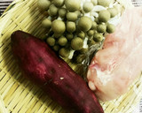 サツマイモと鶏むねの旨炒め✨作り方1写真