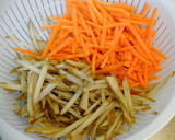 栄養たっぷり☆根菜の胡麻酢和え！作り方5写真