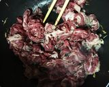 旨旨シリーズ！甘辛牛のカリカリゴボウのせ作り方5写真