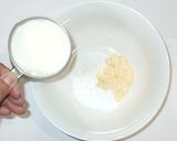 簡単クリームシチュー♪鶏むね肉とじゃが芋作り方10写真