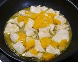 プチ糖質制限！ムネ肉のオレンジ醤油煮作り方3写真