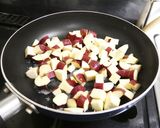 お弁当に♪揚げない薩摩芋でコロコロ大学芋作り方3写真