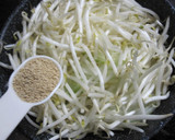 もやしと玉ねぎの旨炒め作り方2写真