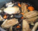 鶏手羽と金時豆、根菜の煮込み作り方6写真