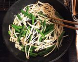 インゲンとナッツの中華風炒め作り方3写真