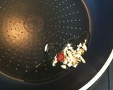 簡単!豆苗とツナのガーリックパスタ♡作り方2写真