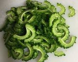 超簡単!ゴーヤと油揚げ炒め作り方1写真