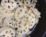 シャキッうまっ♪ 蓮根のガーリック炒め作り方3写真