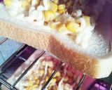 節約簡単！朝ごはんに♪コーンマヨトースト作り方2写真