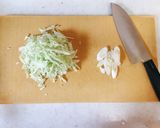 満足感たっぷりヘルシー♡えびのお好み焼き作り方1写真