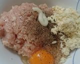 ワインに合う♪鶏ひき肉の照焼きハンバーグ作り方1写真