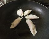 カニカマとチーズ入り餃子作り方2写真