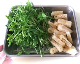 豆苗と油揚げの炒め物作り方1写真