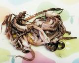 イカゲソとキノコの甘辛バター炒め作り方3写真