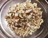 肉厚ヘルシー！椎茸の鶏バーグ♪作り方1写真