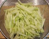 青パパイヤとにんじんのしりしり炒め作り方1写真