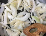材料２つ簡単副菜☆玉ねぎと卵の油炒め♡作り方3写真