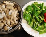 豚肉+醤油麹で茄子ピーマンしめじの煮物作り方2写真