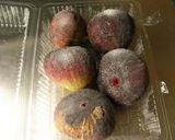 無花果の皮☆きれいに剥いちゃいましょう♪作り方1写真