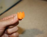 お弁当に可愛い♪ちくわとにんじんのお花畑作り方2写真
