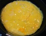 野菜とひき肉入り♪我が家のオムレツ作り方4写真