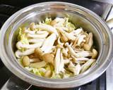 味付けは白だしのみ！しめじと白菜の煮物作り方2写真